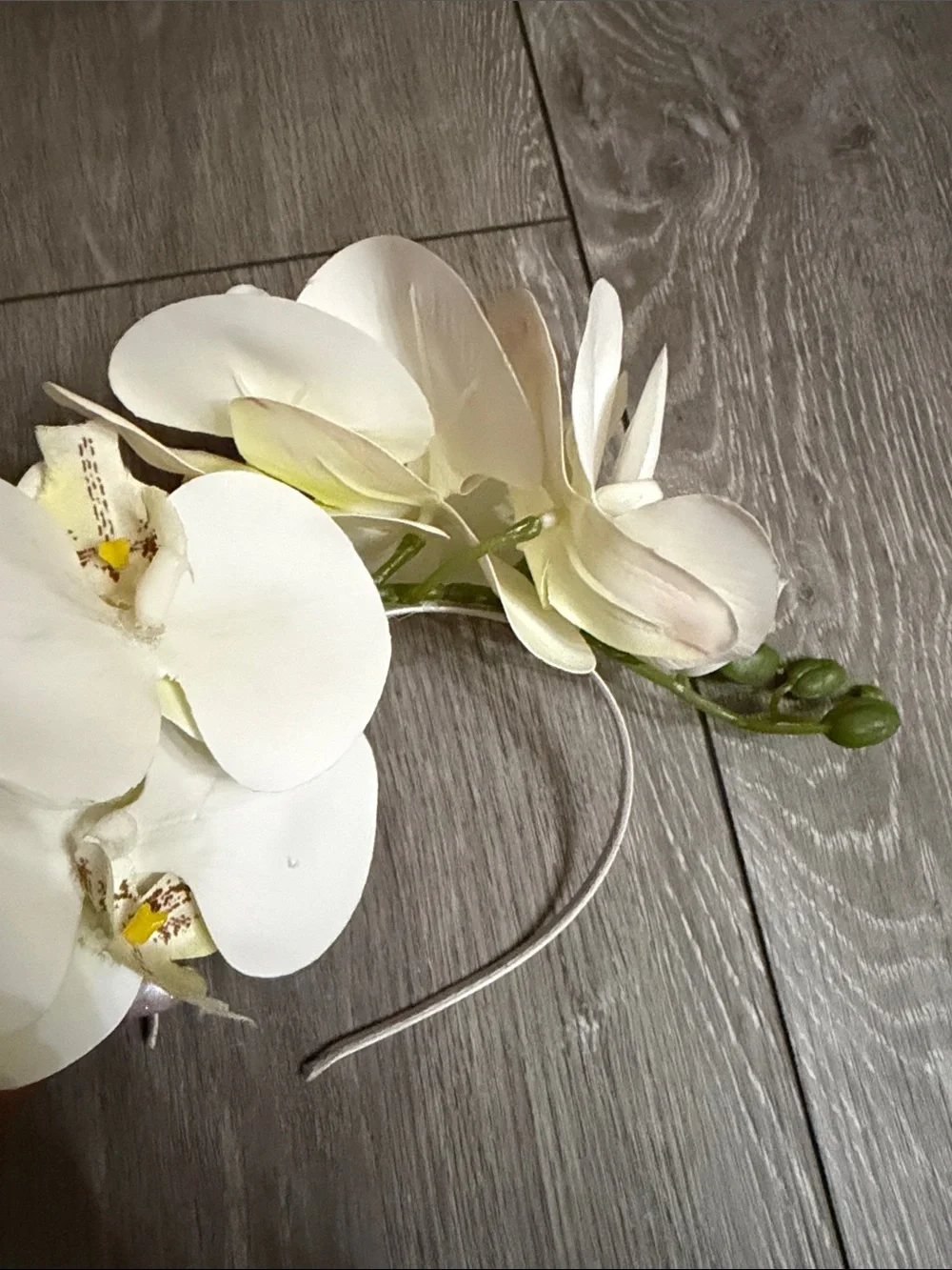 White Floral Orchid Headband - Elegant Women’s Hair Accessory